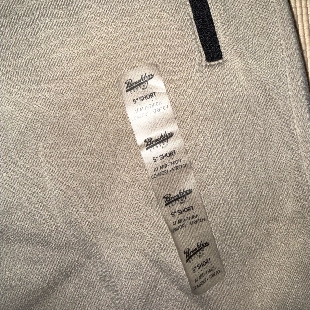 5" INSEAM HEAT SEAL ZIP POCKET SHORT XL Brooklyn Cloth - Picture 3 of 4